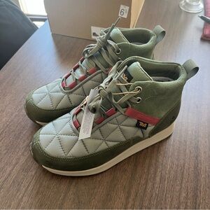 Teva Reember Commute Boots